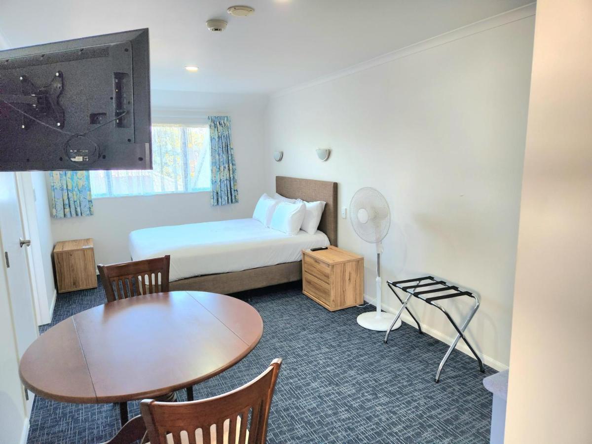 Botany Palms Motel Auckland Bagian luar foto