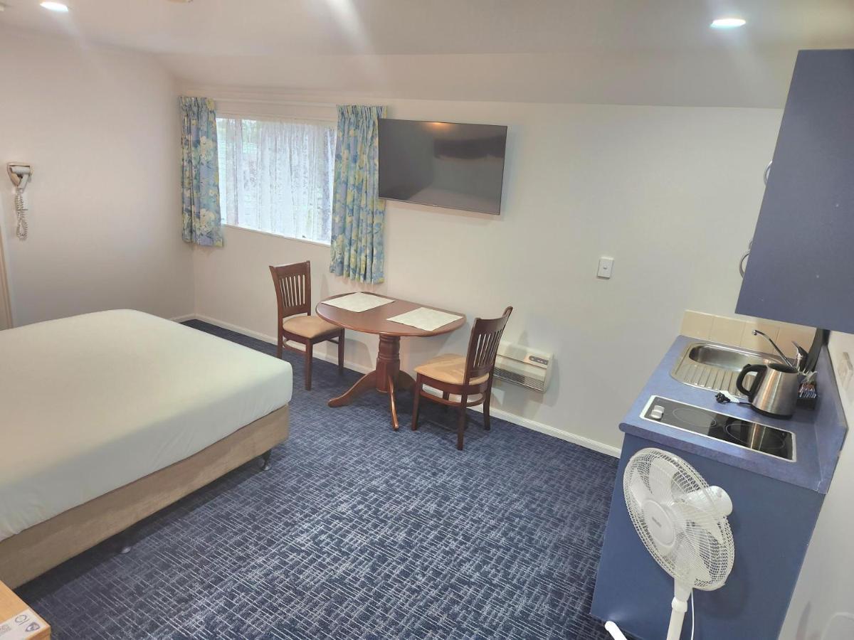 Botany Palms Motel Auckland Bagian luar foto