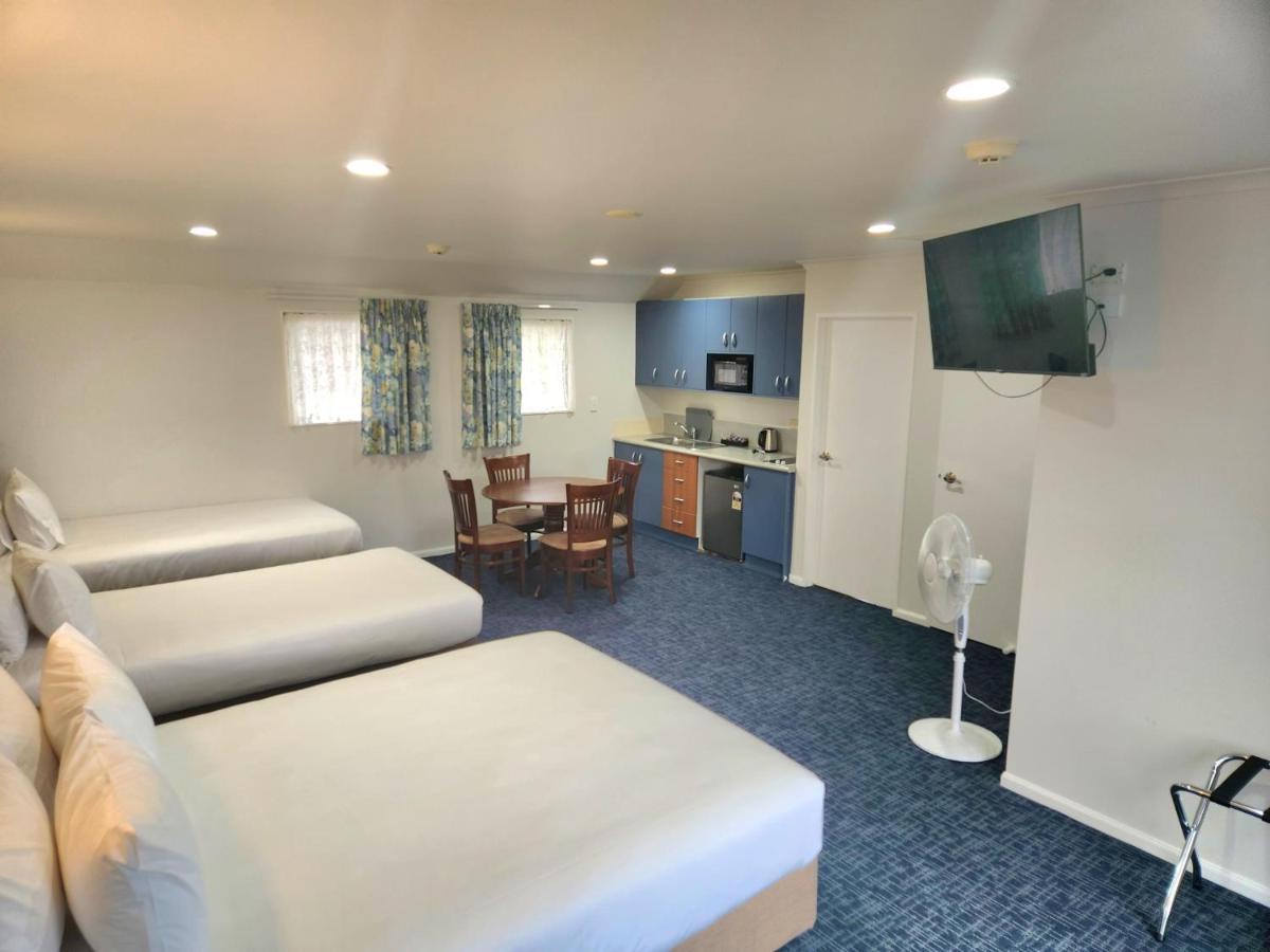 Botany Palms Motel Auckland Bagian luar foto